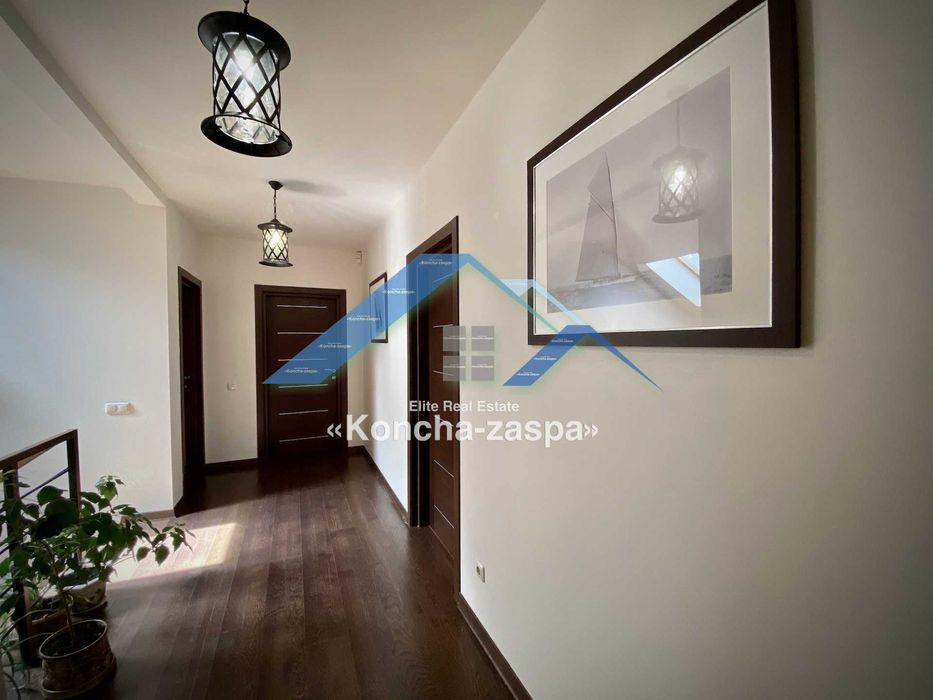 Дом в клубном КГ с бассейном. Козин. Конча Заспа