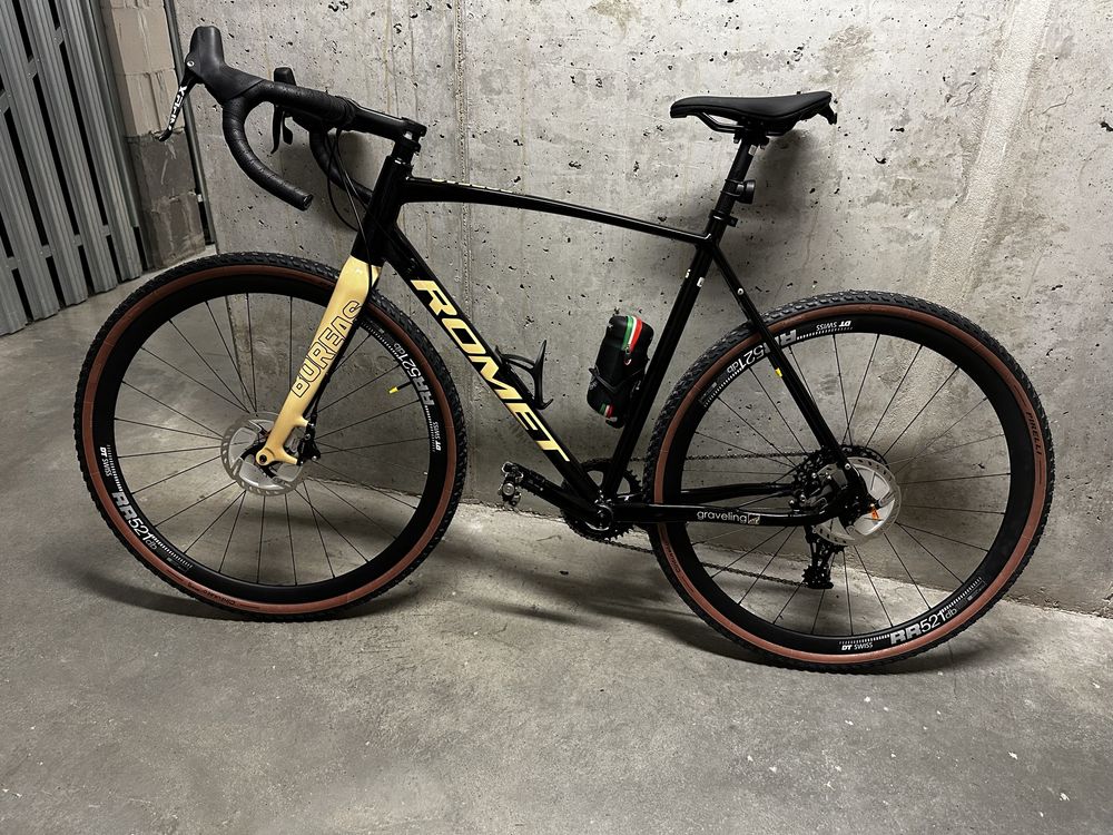 Gravel Romet Boreas 2 56 - rama + osprzęt Sram Apex 1x11