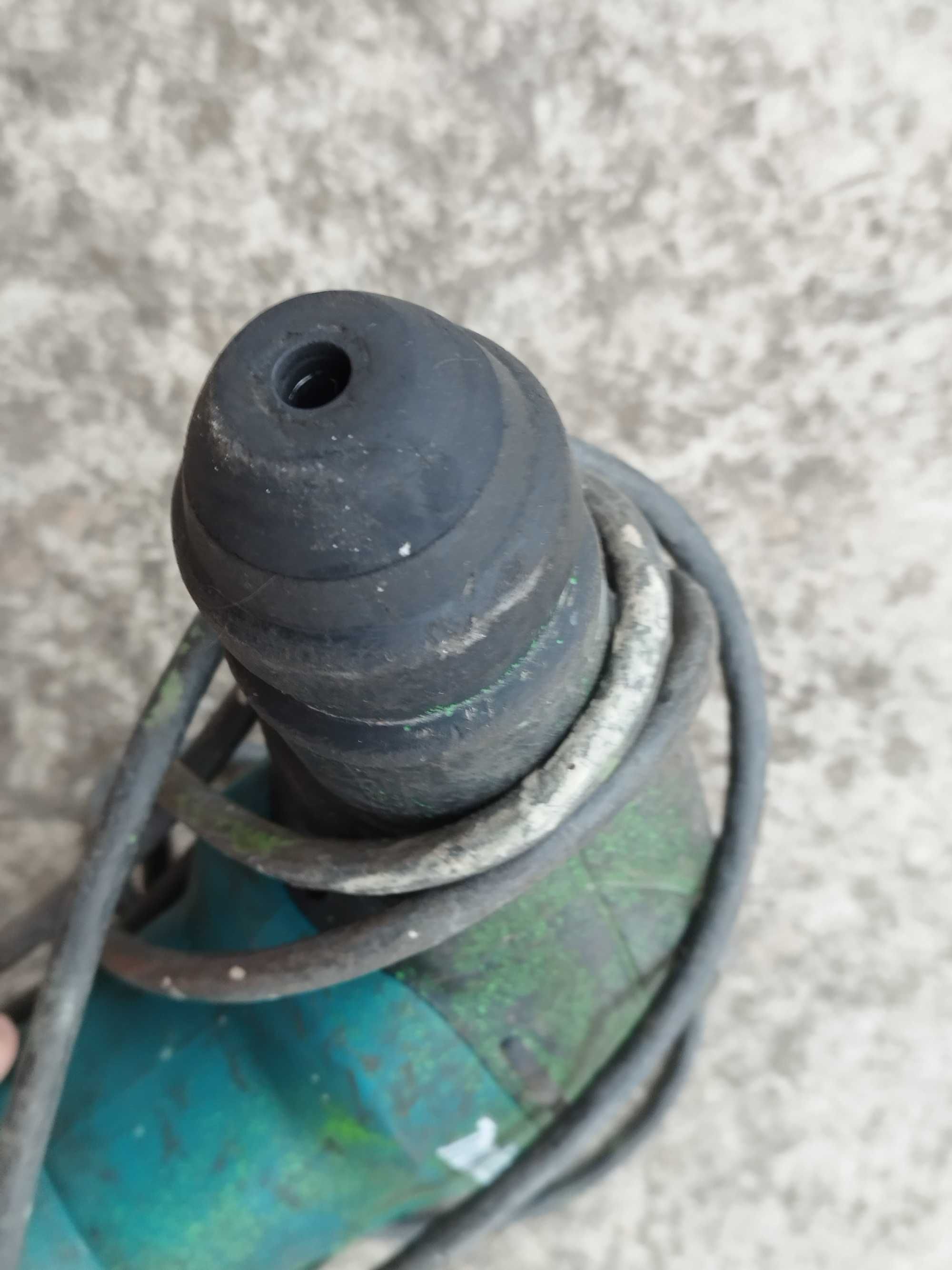 Makita HR3200C młotowiertarka młotko wiertarka udarowa SDS plus
