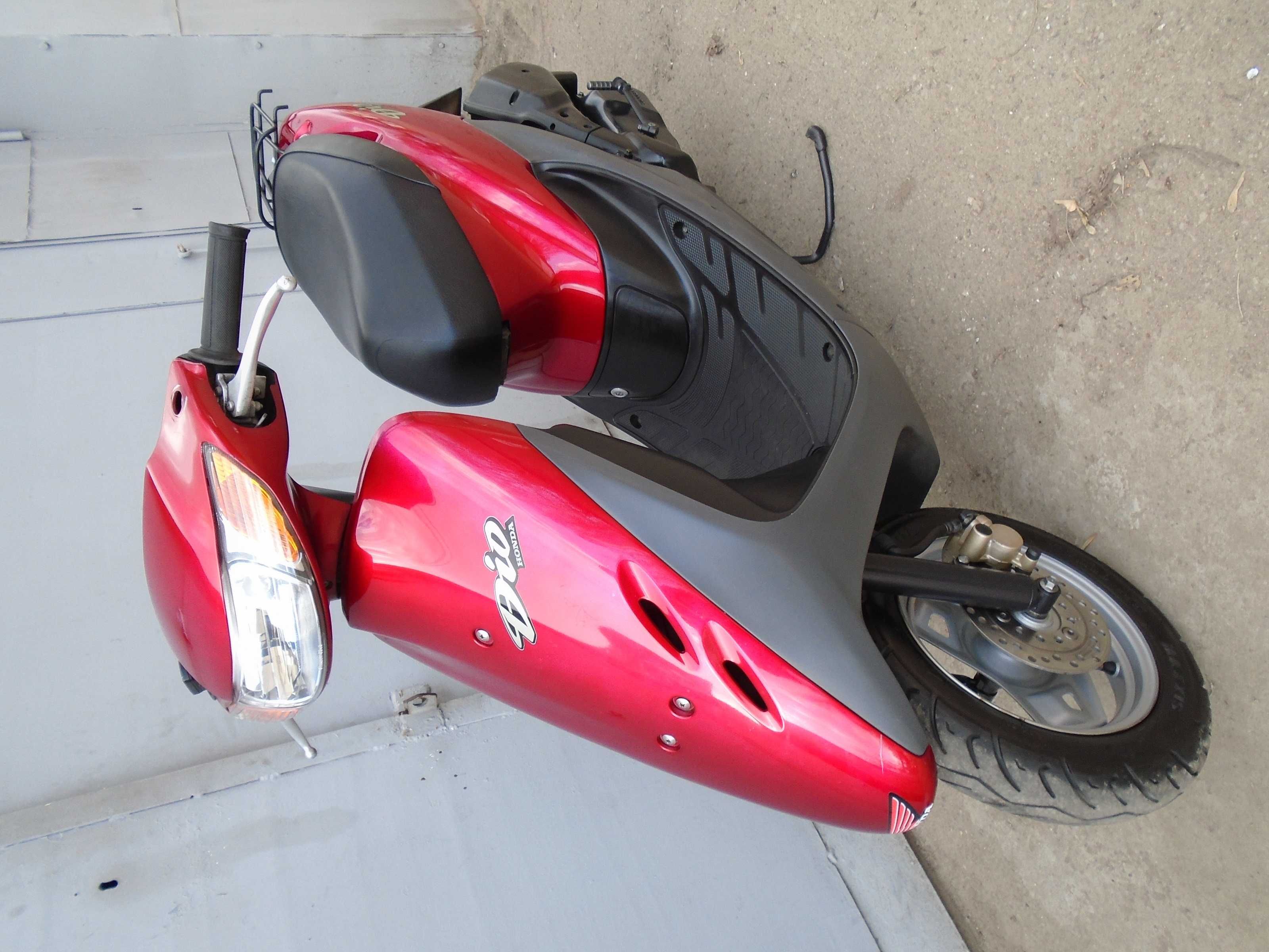 продам скутер Honda DIo AF-35