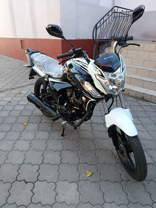 Мотоцикли Скутера. Spark Forte 200куб б/у
