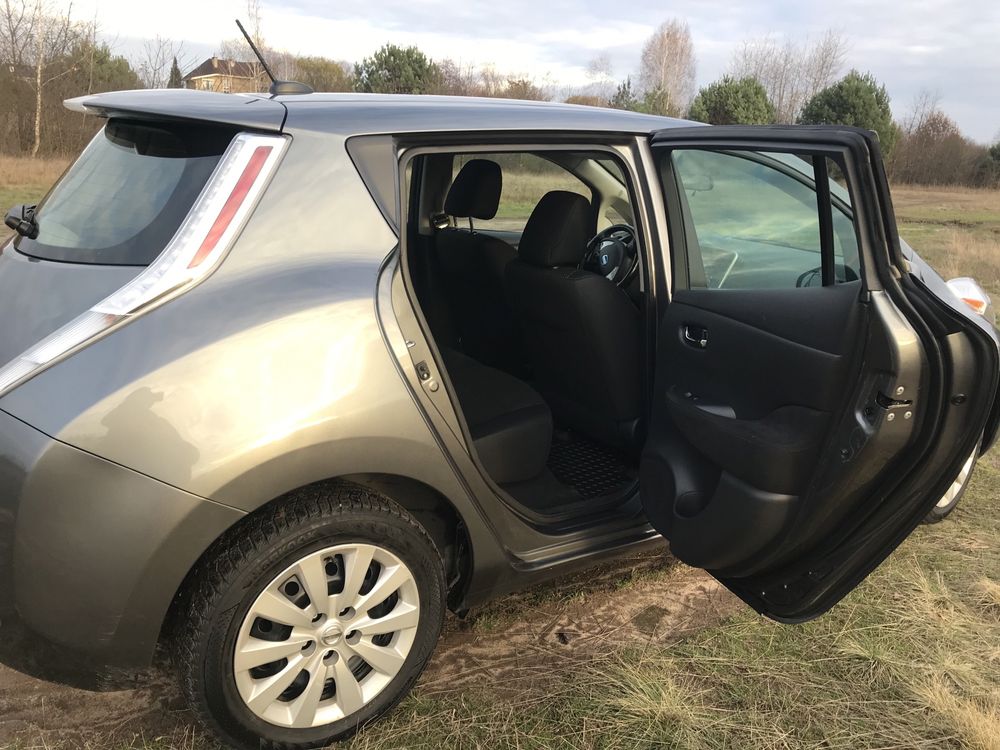 Nissan Leaf 2015,  24 kW Київ
