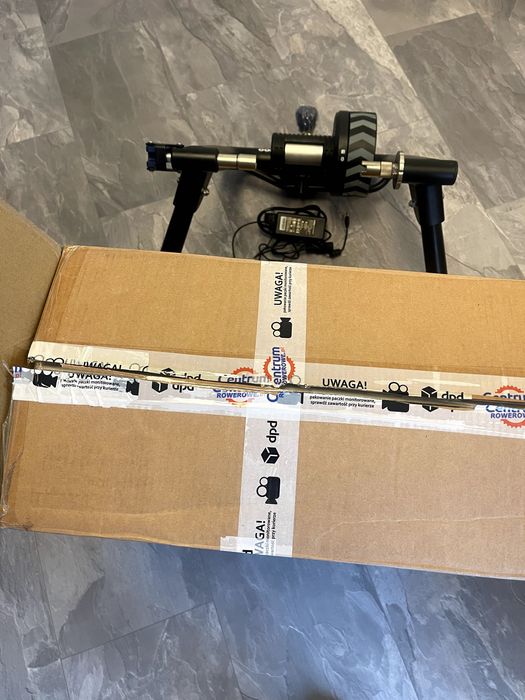Trenażer interaktywny WAHOO KICKR Snap