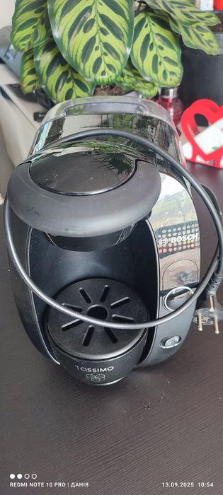 Bosch Tassimo TAS2002/06 стан ідеальний привезенна з закордрну 
(сері