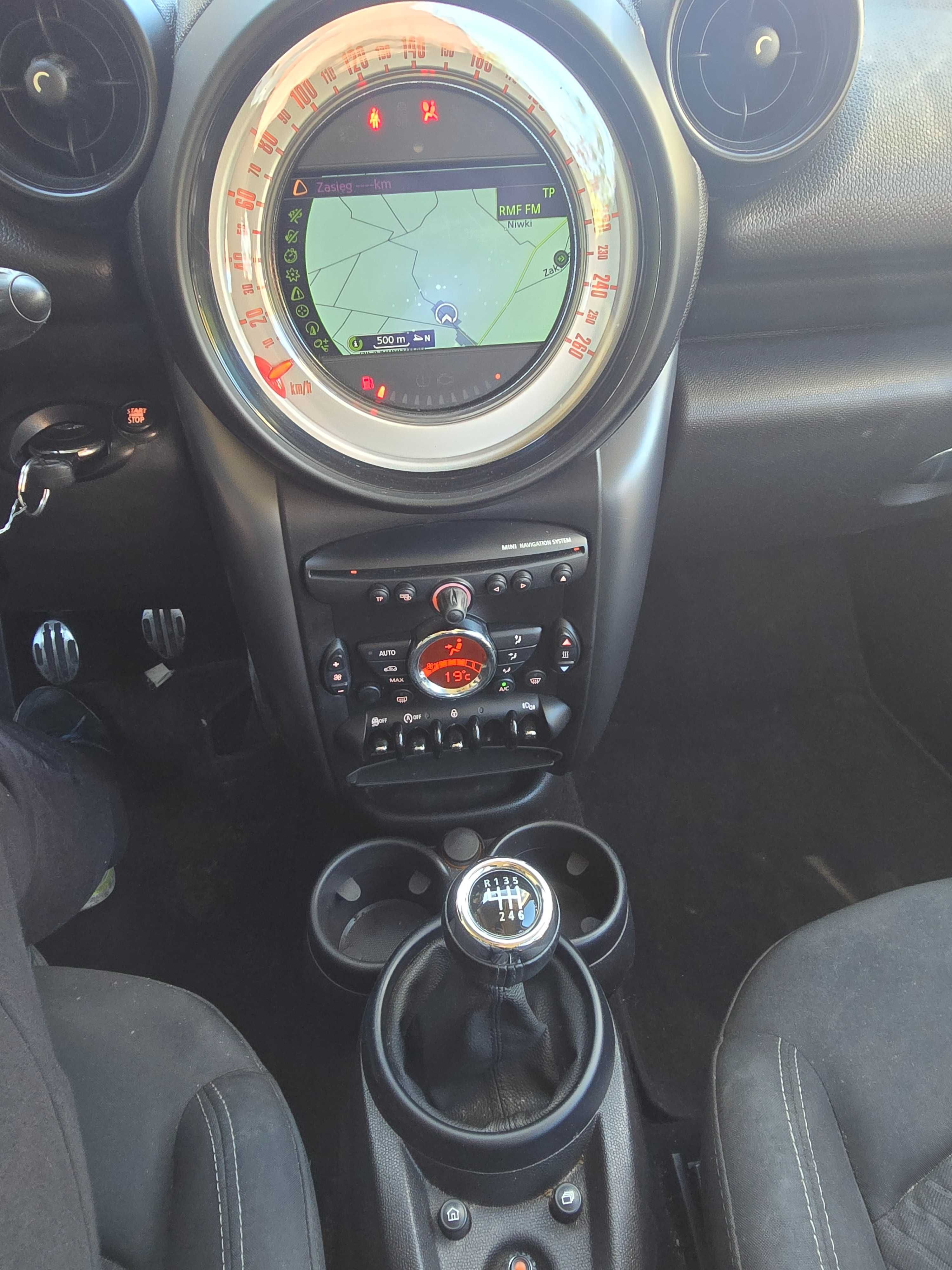 Mini Countryman SD, 2.0d 143, manual, navi, klimatronik, Frozen BLACK