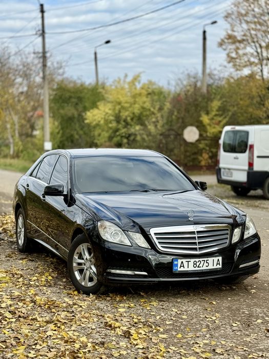 Mercedes E-class / 2.2cdi/автомат/Elegance