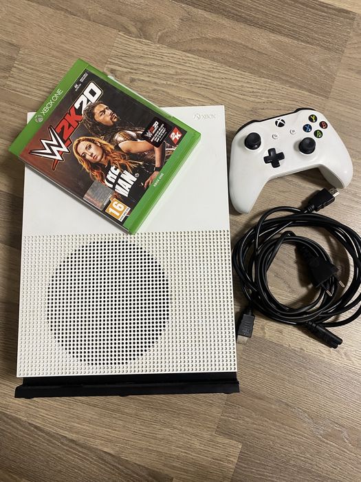 Xbox one s 1T. (Хбокс ван с на 1 терабайт)