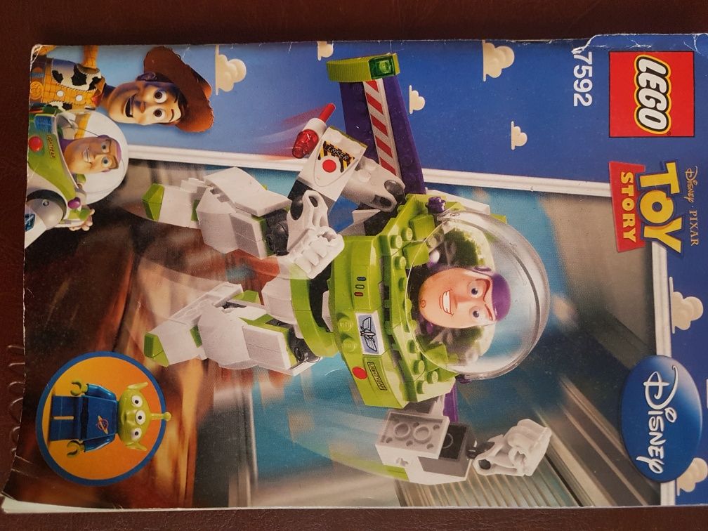 Lego 7592 Toy story construct a Buzz