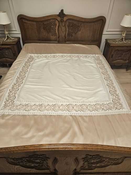 Ozdobna,złota poszwa-narzuta