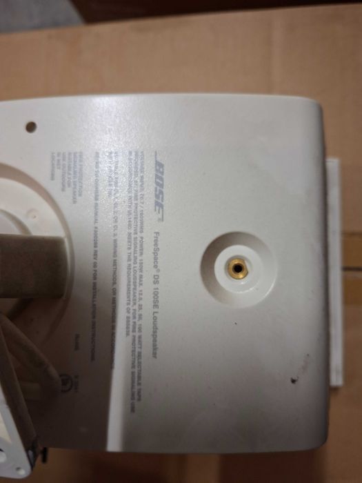 Colunas de áudio BOSE FreeSpace DS 100SE loudspeaker