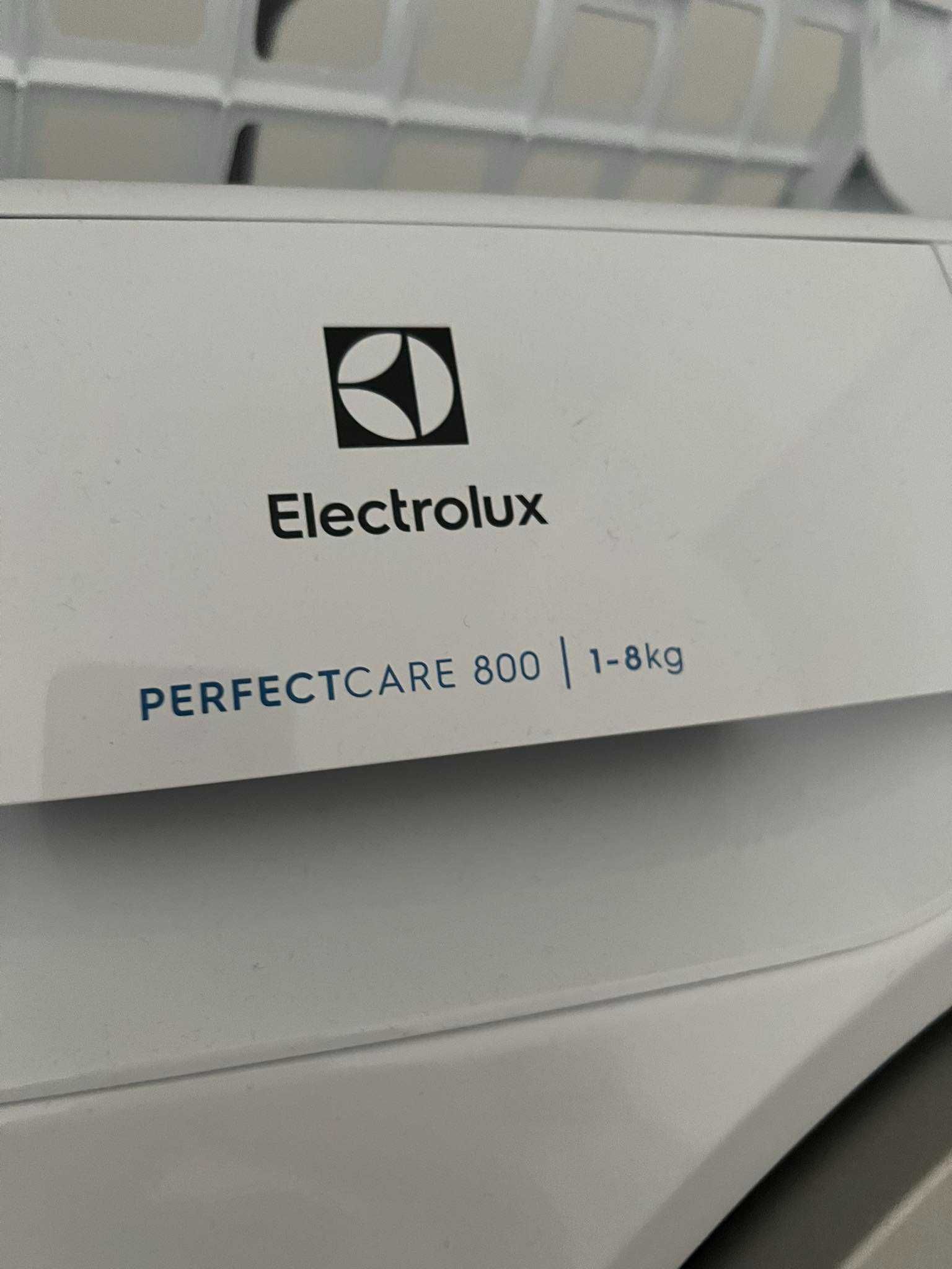 Suszarka do ubrań Electrolux Perfect care 800