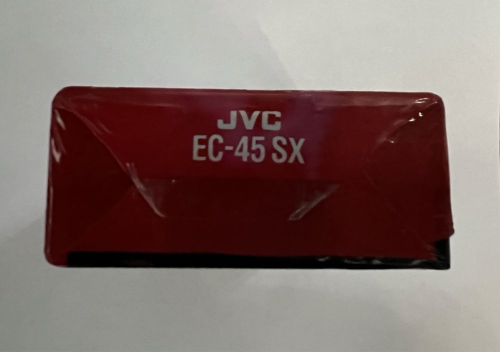 Відеокасети JVC Hi-Fi compact VHS-C 45 для відеокамер