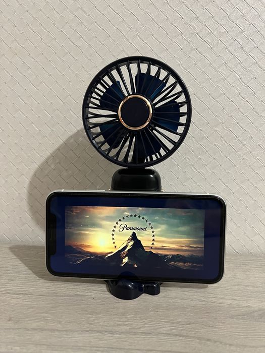 Ручной мини вентилятор