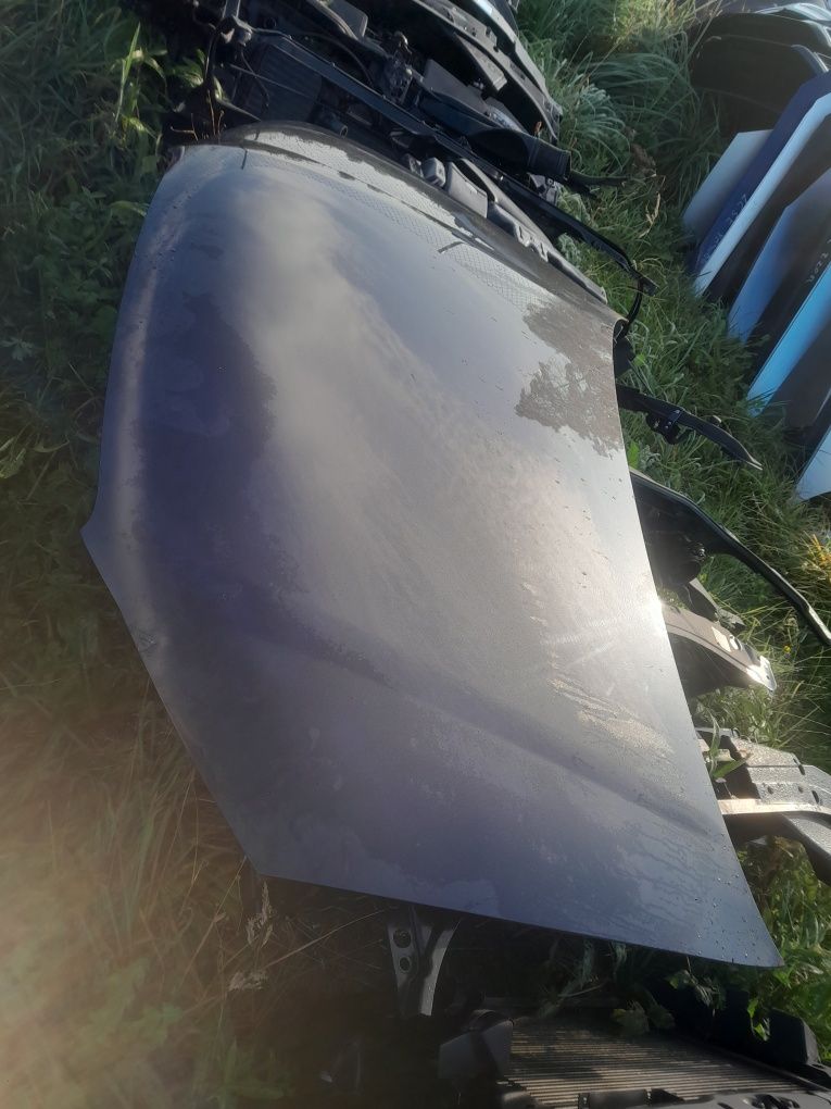 Maska pokrywa silnika a3 8p LZ7L