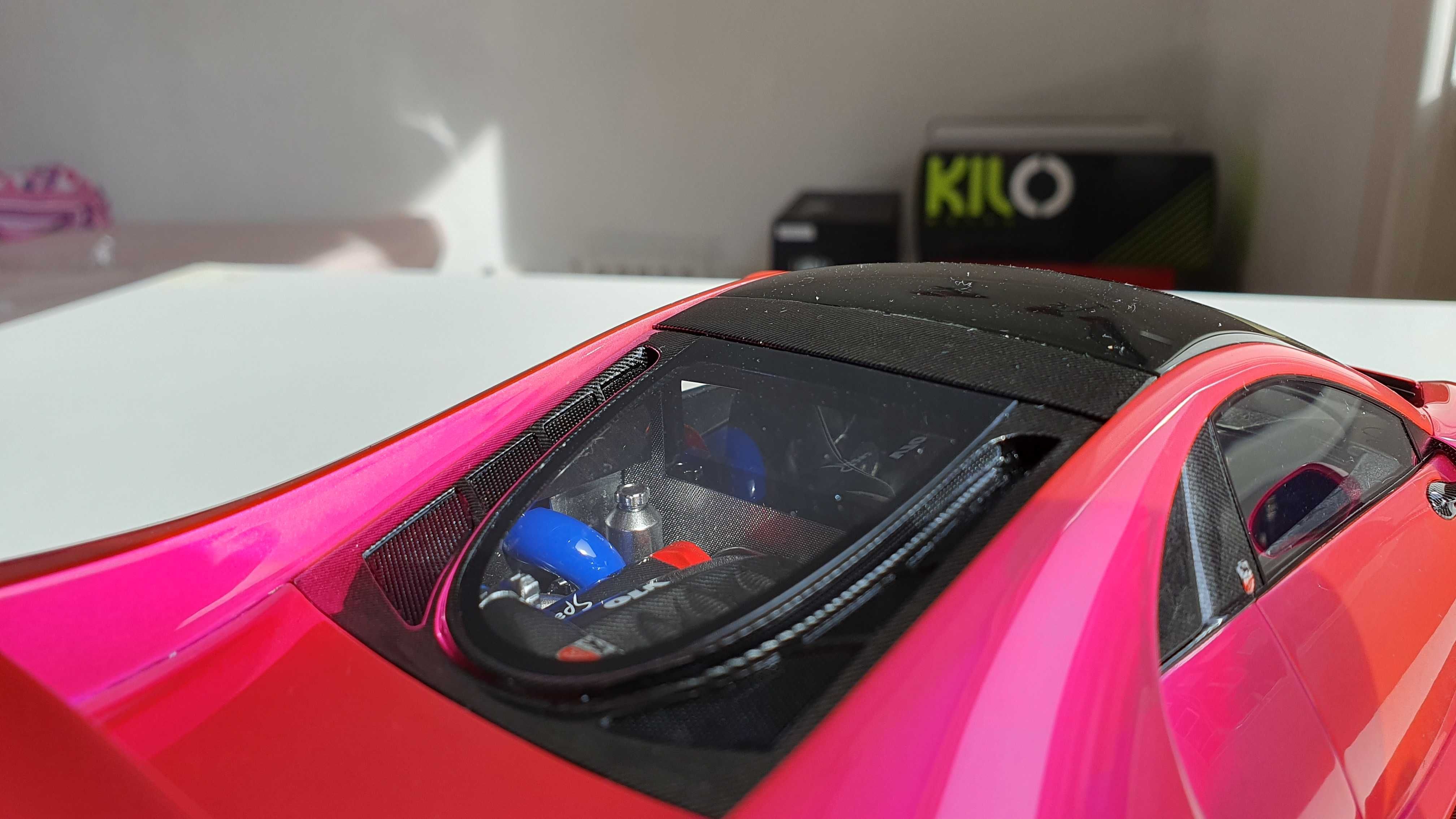FrontiArt 1/18 Spania GTA Spano, Metalic Flash Pink, limitowany 12/20