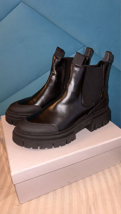 Ботинки челсі черевики сапоги Zara оригінал 40 розмір!26 устілка!