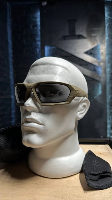 Балістичні окуляри з поляризованою лінзою Revision ShadowStrike