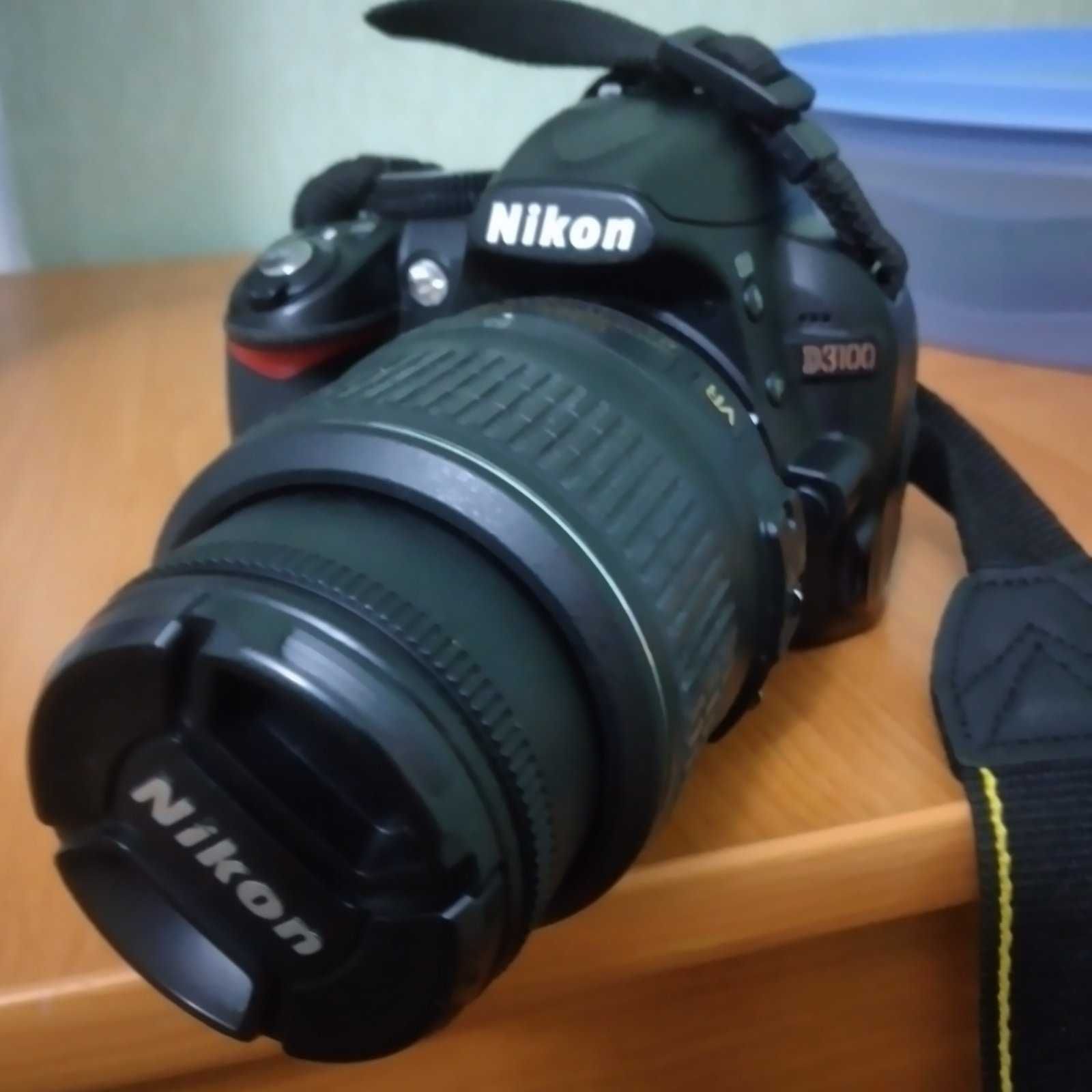 Продам фотоапарат nikon d3100