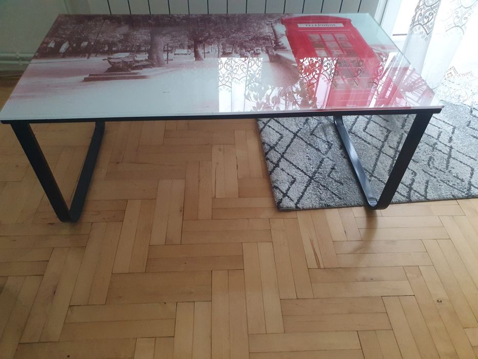 Stolik szklany, stalowy stelaż super stan