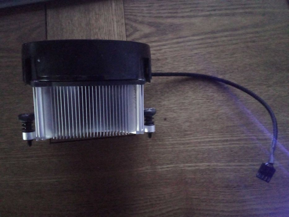 Кулер процесорний AMD Wraith Spire