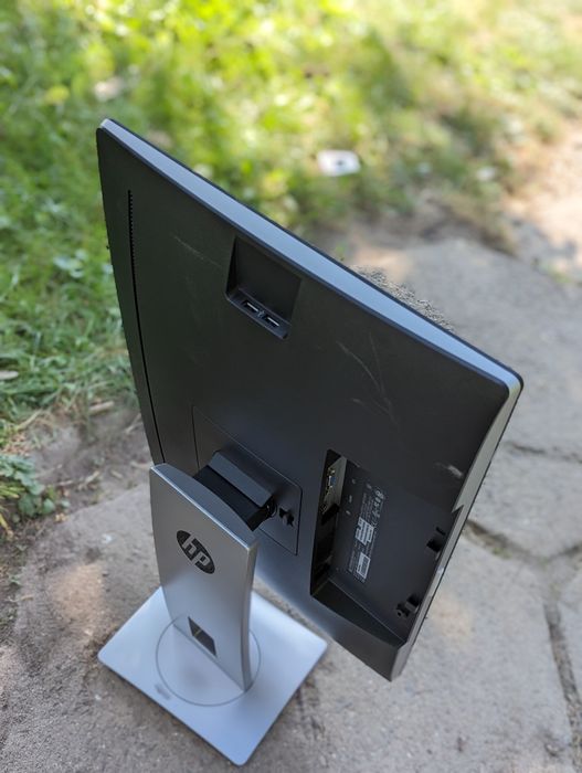 Монітор HP EliteDisplay E242/24/FHD/LED/IPS/в наявності 10шт/Класний