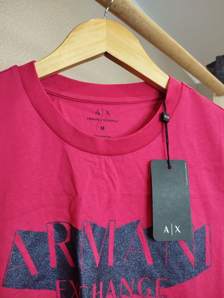 Жіноча футболка Armani Exchange M оригінал