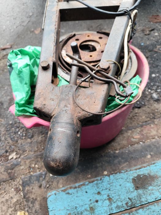 Причіп  легковий