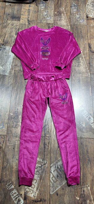 Letticia śliczny dres damski welurowy welur amarant bugs bunny M