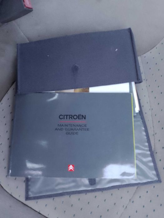 Citroen c5 anglik silnik 2,0 hdi  sprawny jeżdżacy czarny na Wrak RACE