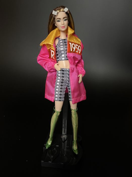 Barbie BMR азіатка