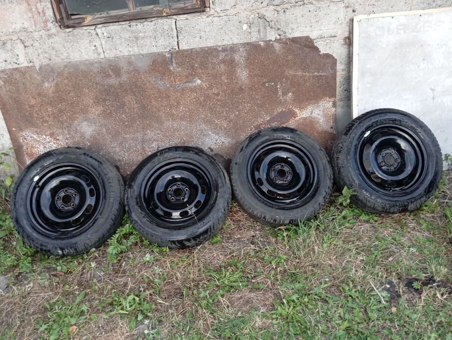 Felgi stalowe koła Volkswagen Golf IV 4 Komplet R15 195/65 5x100