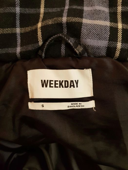 Теплий пуховик Weekday