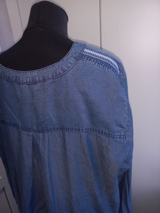 Батальна джинсова туніка! Розмір 64-68!