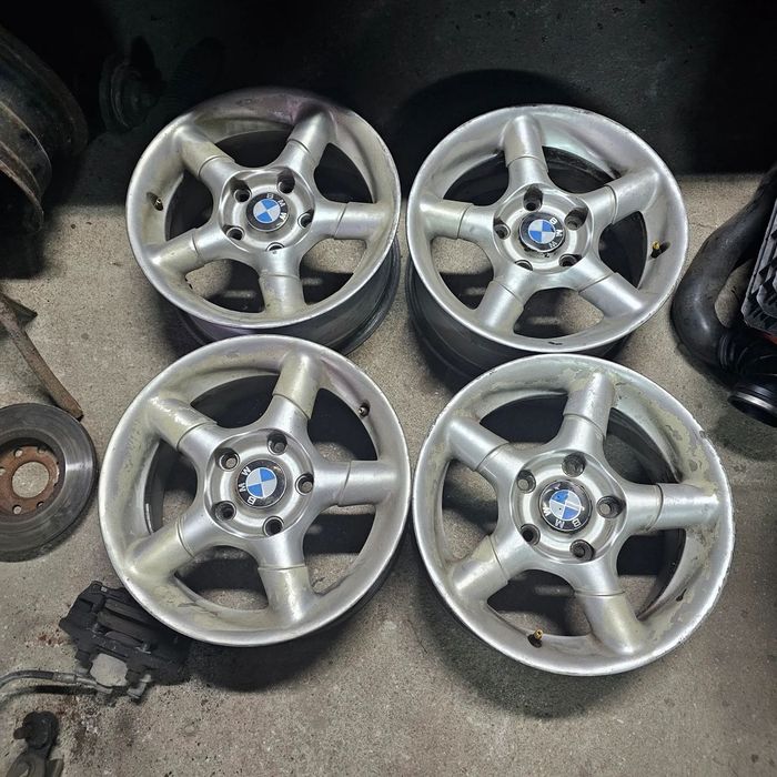 Jantes Bmw E36  15 polegadas