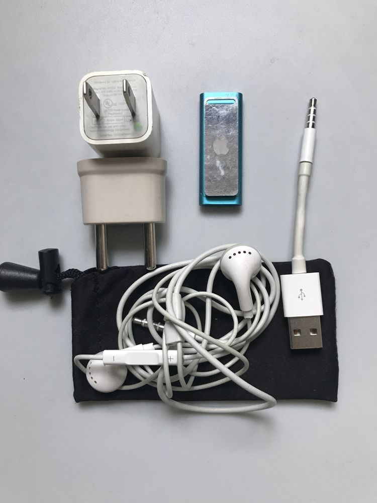 Плеер iPod shuffle 3-го поколения 2 Гб  A1271