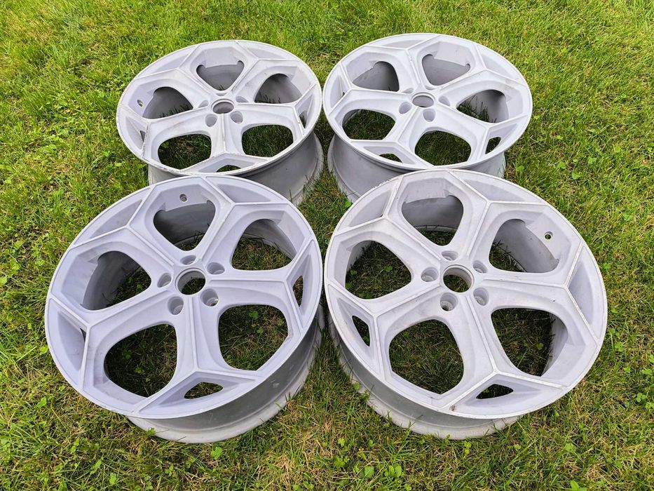 Alufelgi Ford Volvo Peugeot jaguar 19 cali 5x108 et45