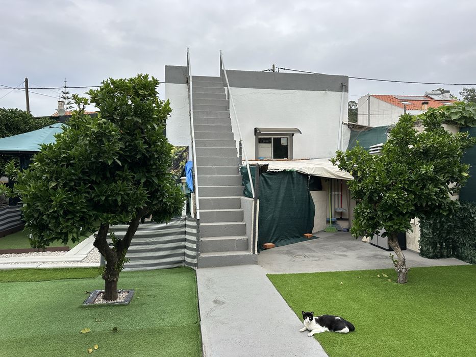 Quarto para alugar em moradia