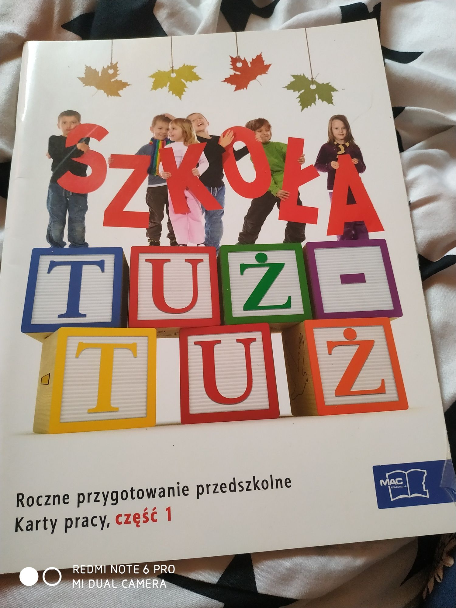 Szkoła tuż tuż. Karty pracy dla sześciolatków.