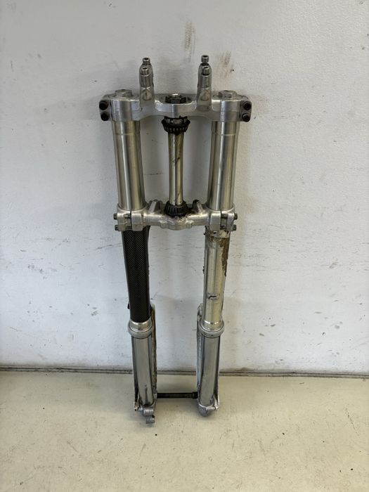 Lagi za zawieszenie przednie przód SUZUKI RM250 RM125 Cross Enduro