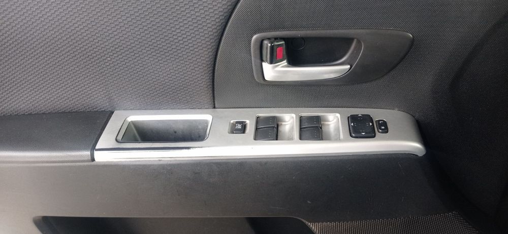 Продам авто Mazda 5