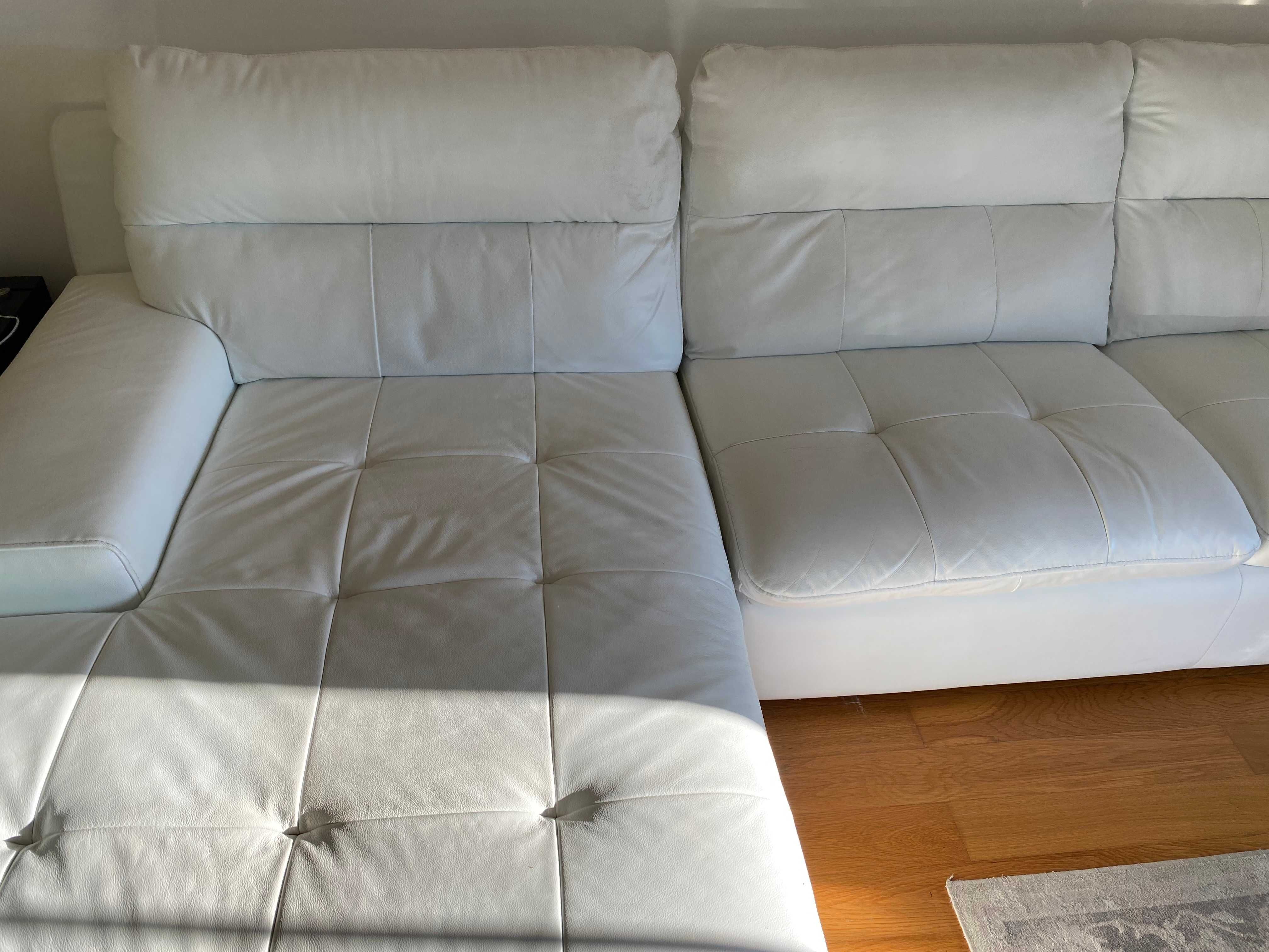 sofa de pele em cor branca bem estimados OPORTUNIDADE