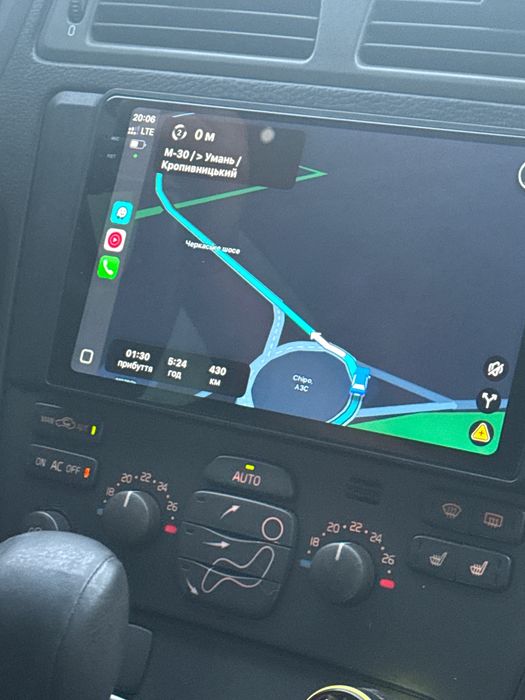 Volvo S60, автомат/климат/кожа carplay