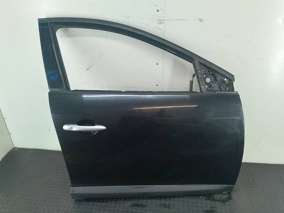 DRZWI PRAWY PRZÓD RENAULT MEGANE III NV676 KOMBI