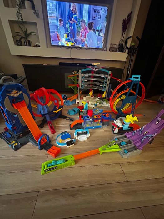HOT WHEELS - Mega Zestaw Torów + Garaże + Pętle - GOTOWY KOMPLET