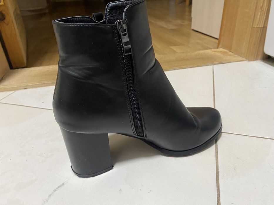 ботинки женские черные