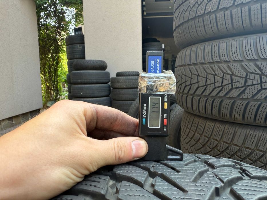 255-60 R18 112H Nokian WR SUV4 розпаровка 1шт