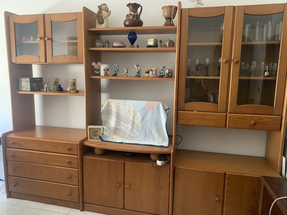 Mobilia de sala em cerejeira