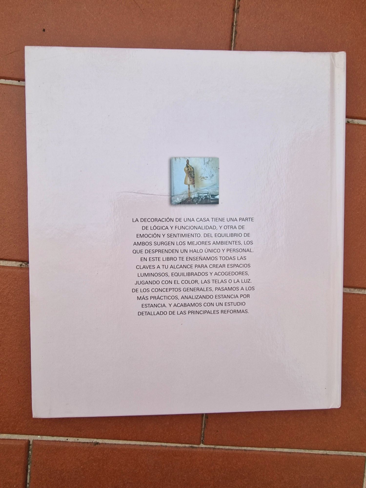 Livro Crea y decora tu casa