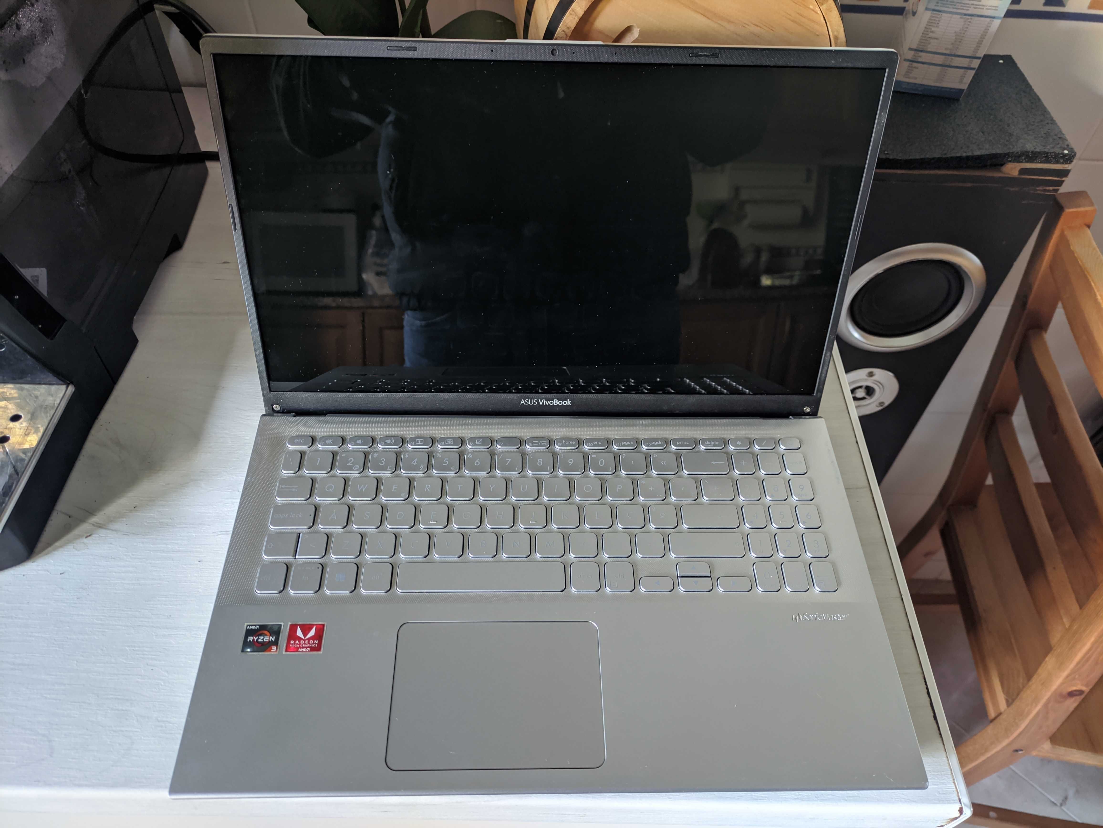 Portatil asus vivobook x512d AMD Ryzen - 20Gb - Disco M2