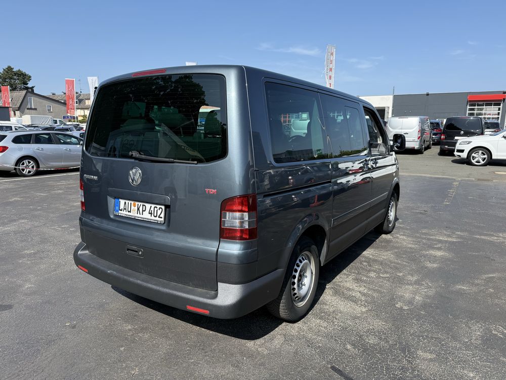Volkswagen Multivan 2.5 дизель для ВСУ